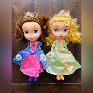 Sofia the First & Princess Amber ~ Dolls duo